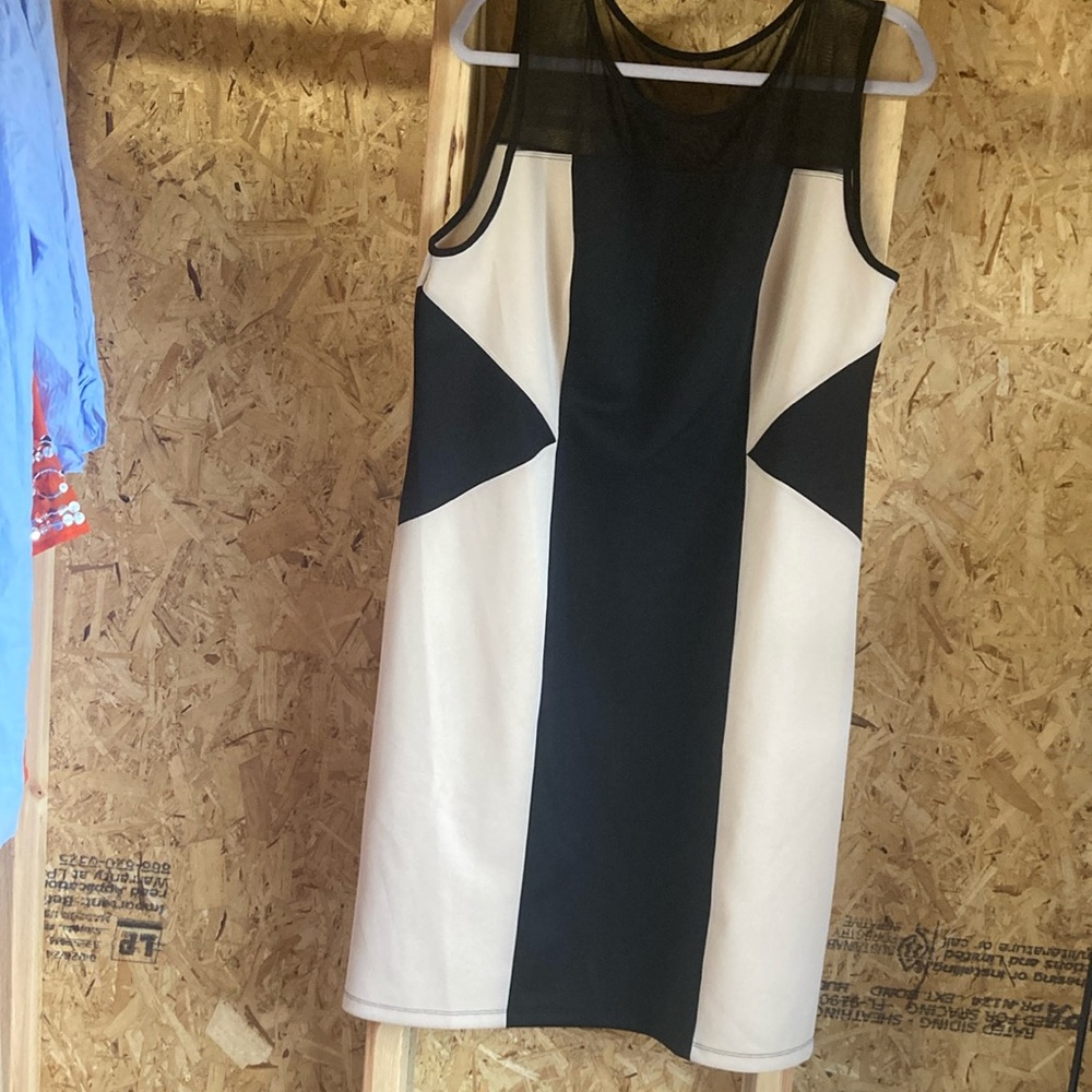 ILE NEW YORK dress